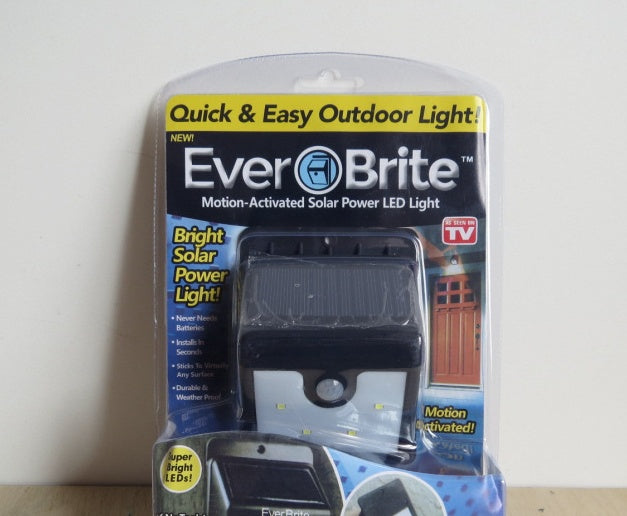 Solar-Powered LED Wall Light - Eco-Friendly Outdoor Lighting